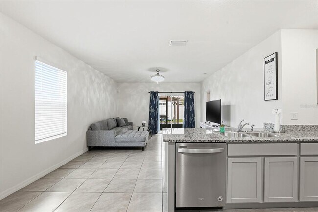 Building Photo - 2839 Maiden Grass Isle