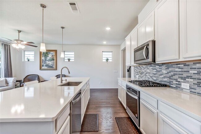 Building Photo - 10308 Marston Vineyard Dr
