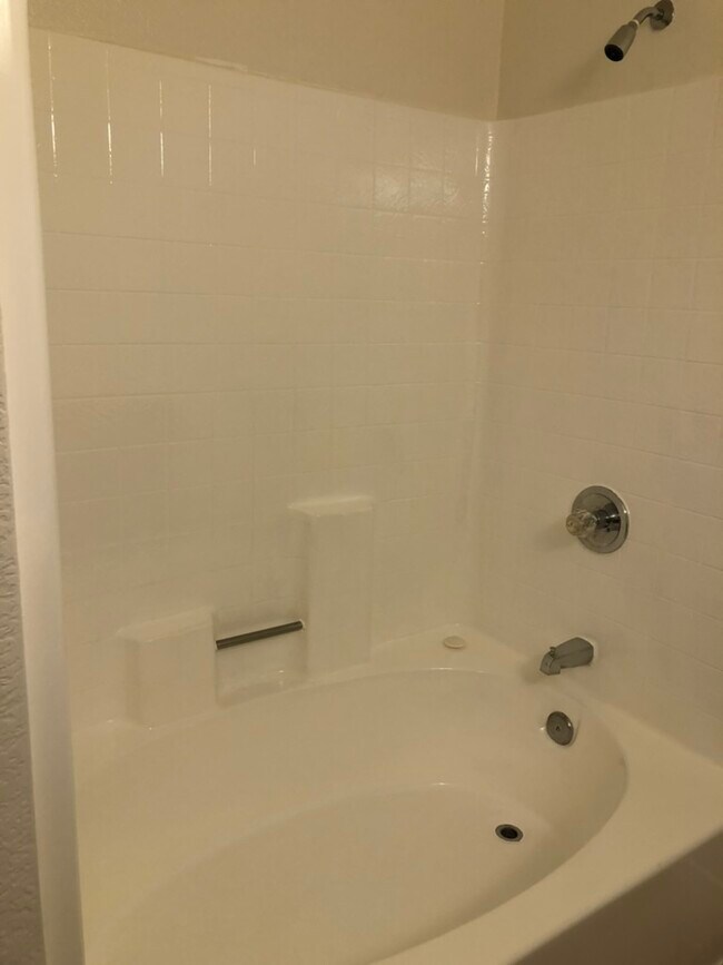 Building Photo - 22578 El Centro Rd