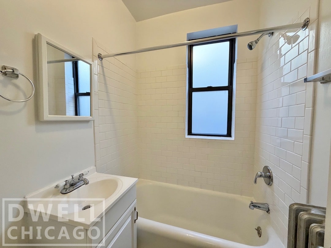 Building Photo - 1700 N Humboldt Blvd