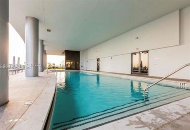 Building Photo - 1600 NE 1st Ave