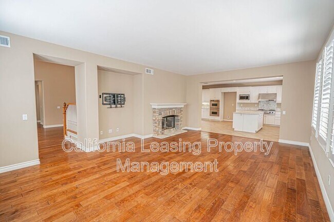 Building Photo - 23902 Lakeside Rd