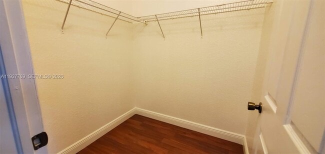 Building Photo - 2231 Anchor Ct