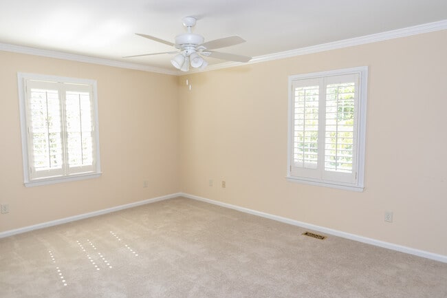 Building Photo - 2874 Brookridge Dr