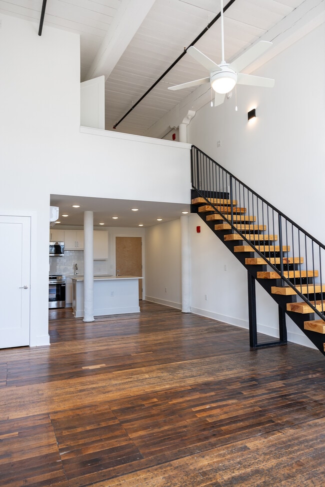 Building Photo - Overton Lofts