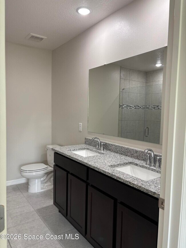 Building Photo - 474 San Filippo Dr SE