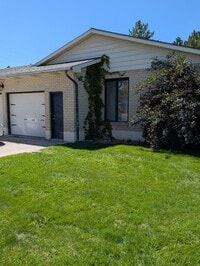 Building Photo - 155 E Griffith Rd