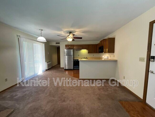 Building Photo - 251 Eagle Ridge
