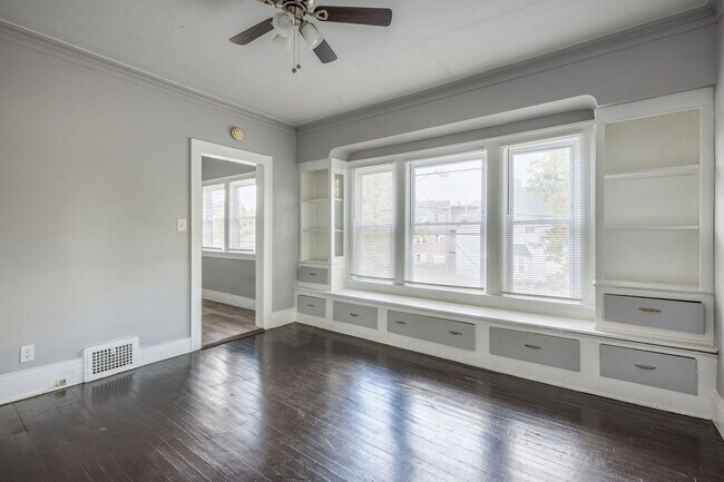 Building Photo - 438 E 152nd St