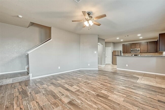 Building Photo - 2561 Magnolia Fair Way