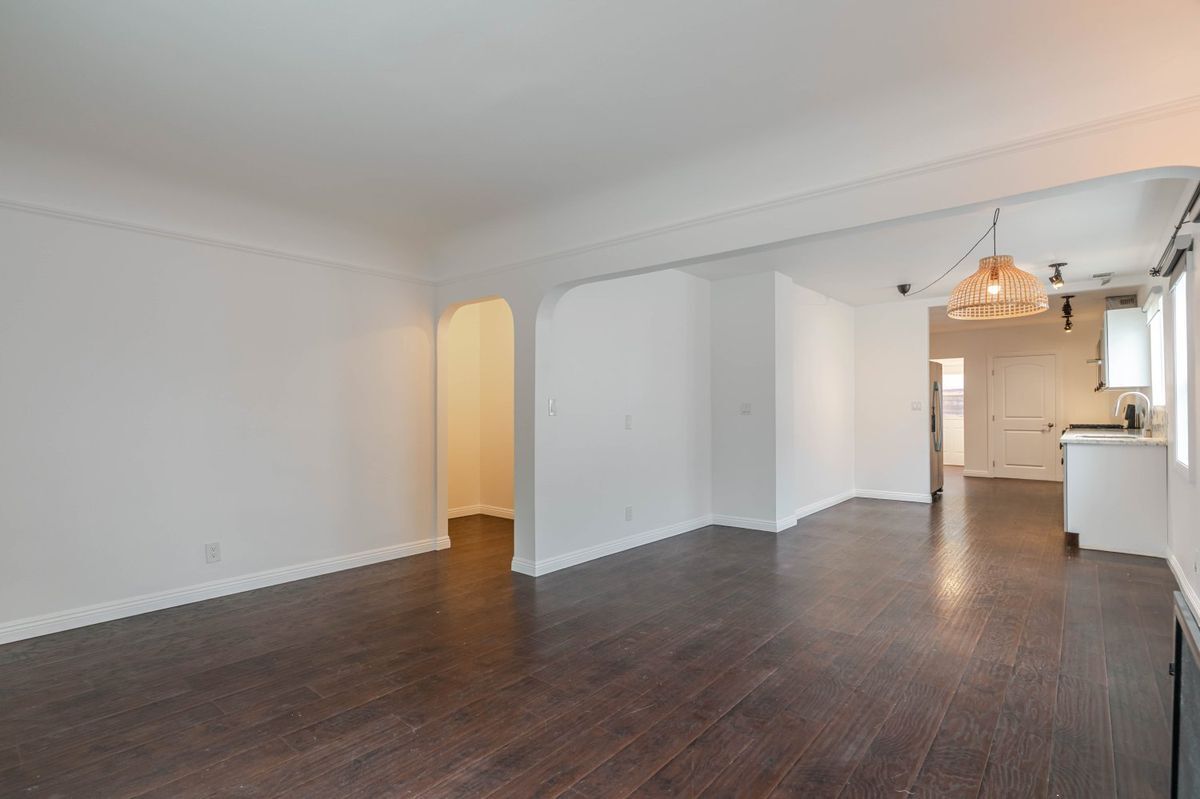 Building Photo - 5630 Craner Ave