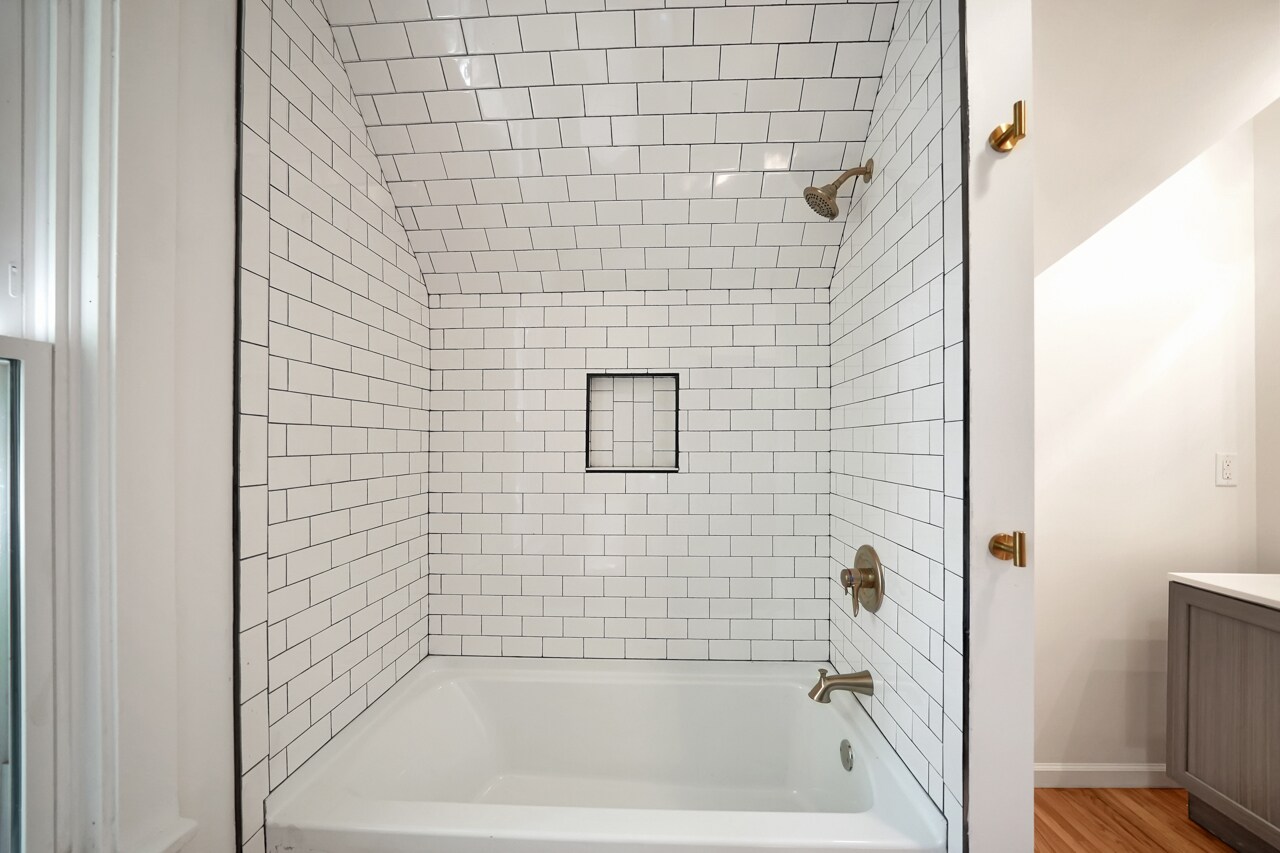 Building Photo - 3940 J St