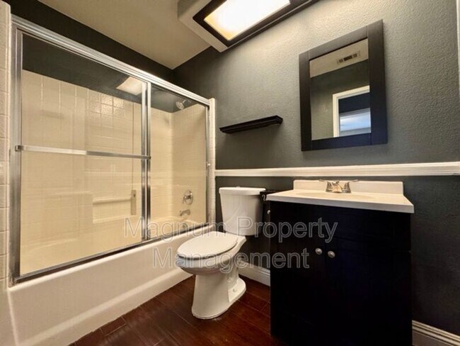 Building Photo - 30594 Glaspell Ct