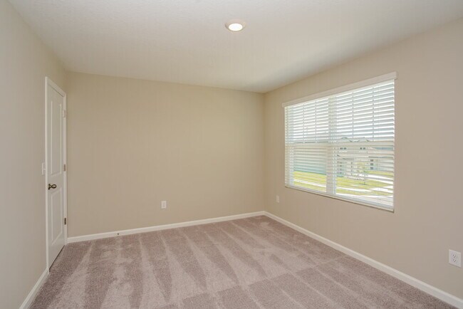 Building Photo - 2088 Harris Hawk Ave