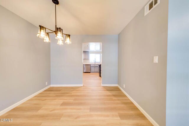 Building Photo - 522 S Ynez Ave