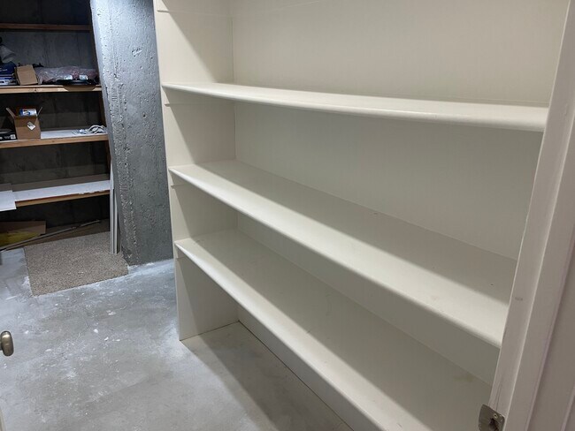 Building Photo - 1564 N 250 W