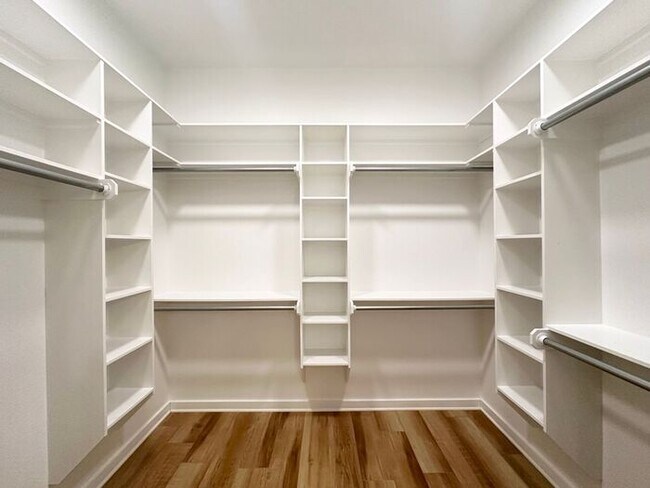 Building Photo - Stunning 3/2.5/2 in LISD! Tour Today!