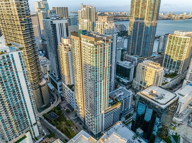 Building Photo - 1080 Brickell Ave