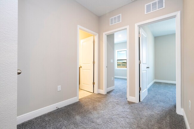 Building Photo - 16332HVS