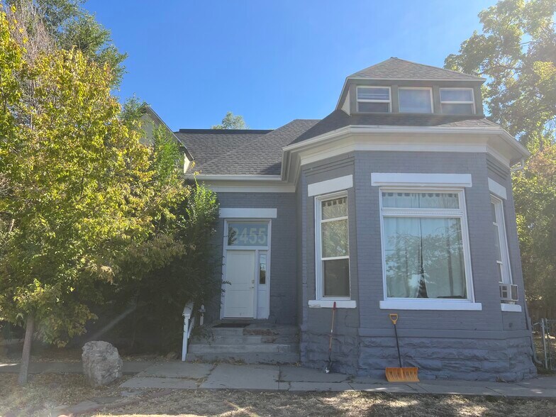 Building Photo - 2455 S 500 E