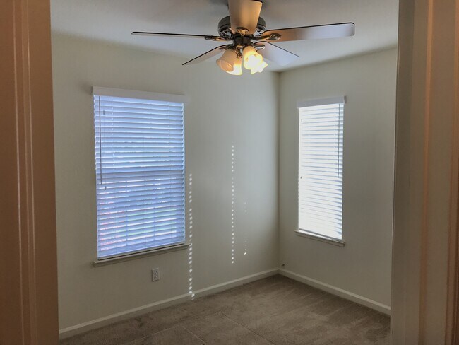 Building Photo - Two story in desirable north Turlock!