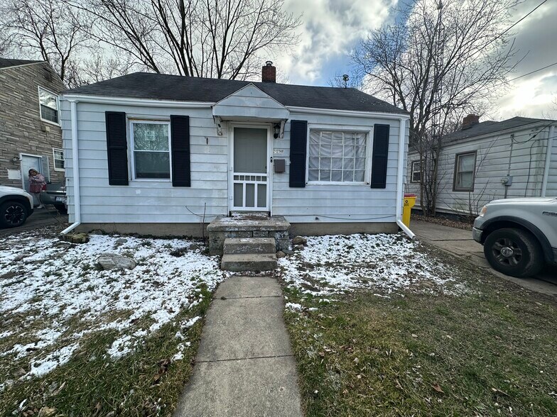 Primary Photo - 3705 Brown St