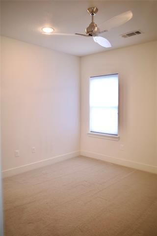 Building Photo - 207 Adrian Dr