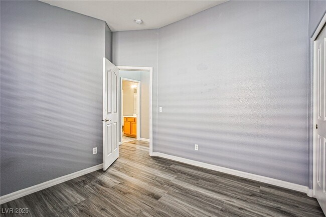 Building Photo - 9351 W Snow Flower Ave