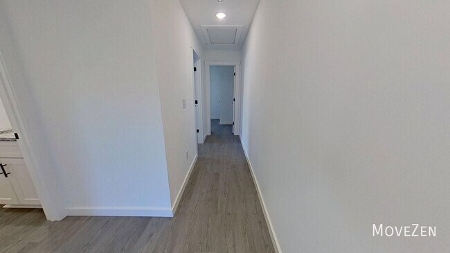 Building Photo - 16 Catawba Ave