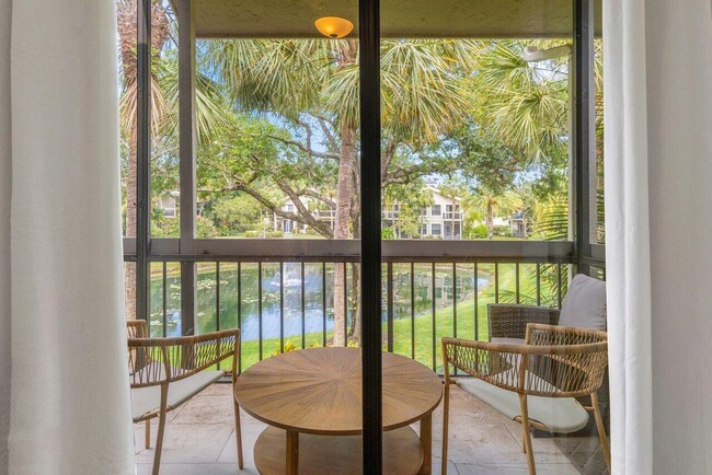 Building Photo - 11863 Wimbledon Cir