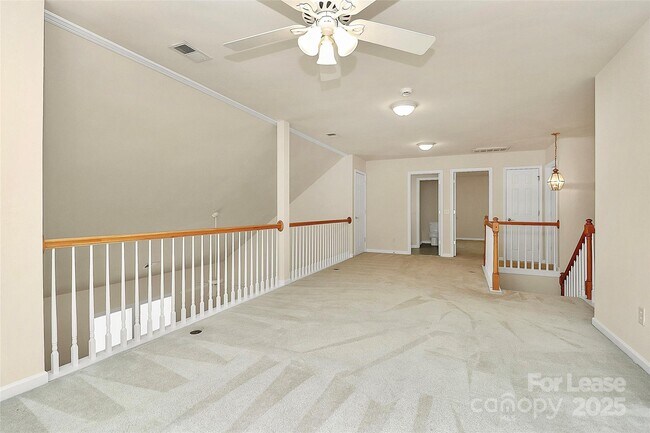 Building Photo - 10212 Jacobs Creek Dr