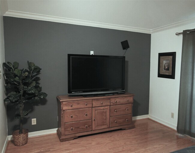 Building Photo - 23210 Gatecreek