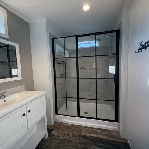 Building Photo - 235 Sycamore Loop