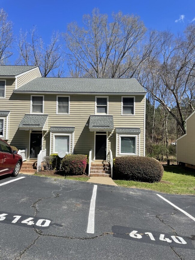 Building Photo - 6140 Loch Laural Ln