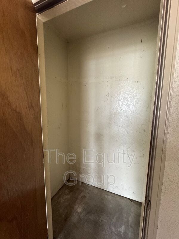 Building Photo - 1226 S Santa Fe St