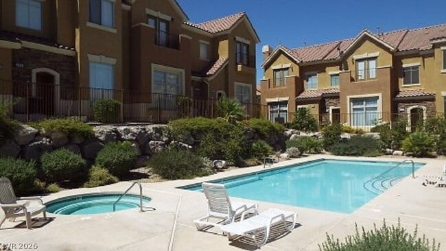 Building Photo - 2784 Fountain Ridge Ln