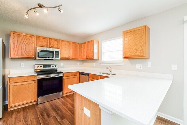 Building Photo - 3312 Marshlane Way