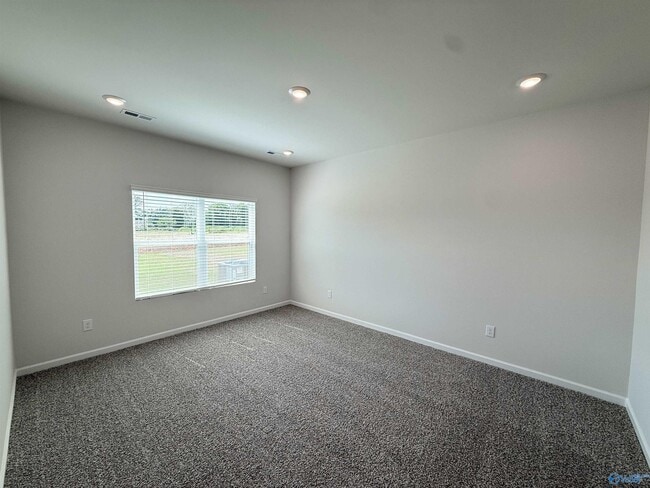 Building Photo - 124 Betty Williams Dr