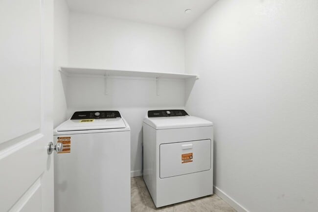 Building Photo - 7634 Flatbow Wy