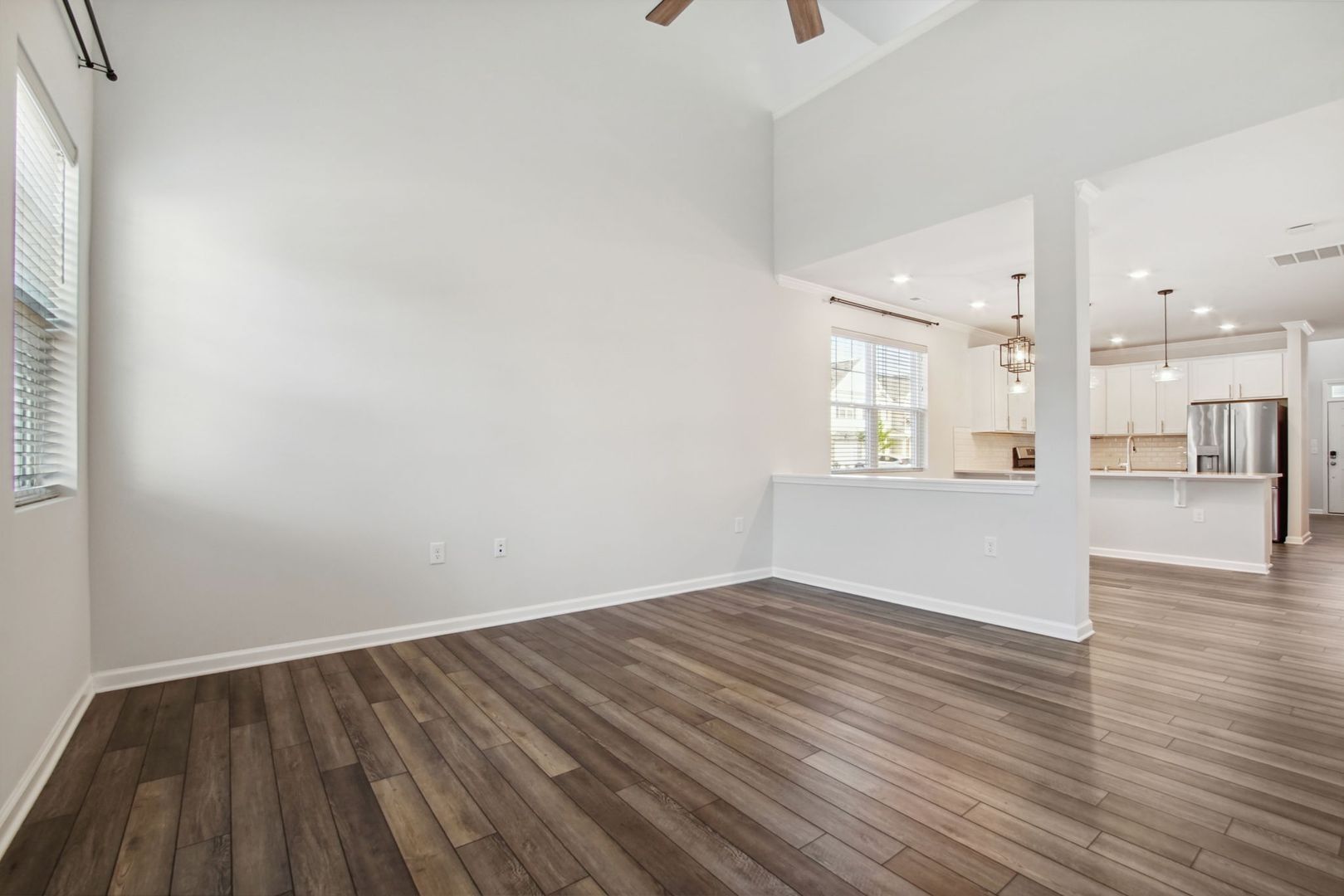 Building Photo - 102 Bedivere Ln