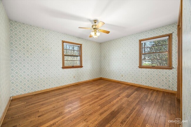 Building Photo - 39W258 Seavey Rd