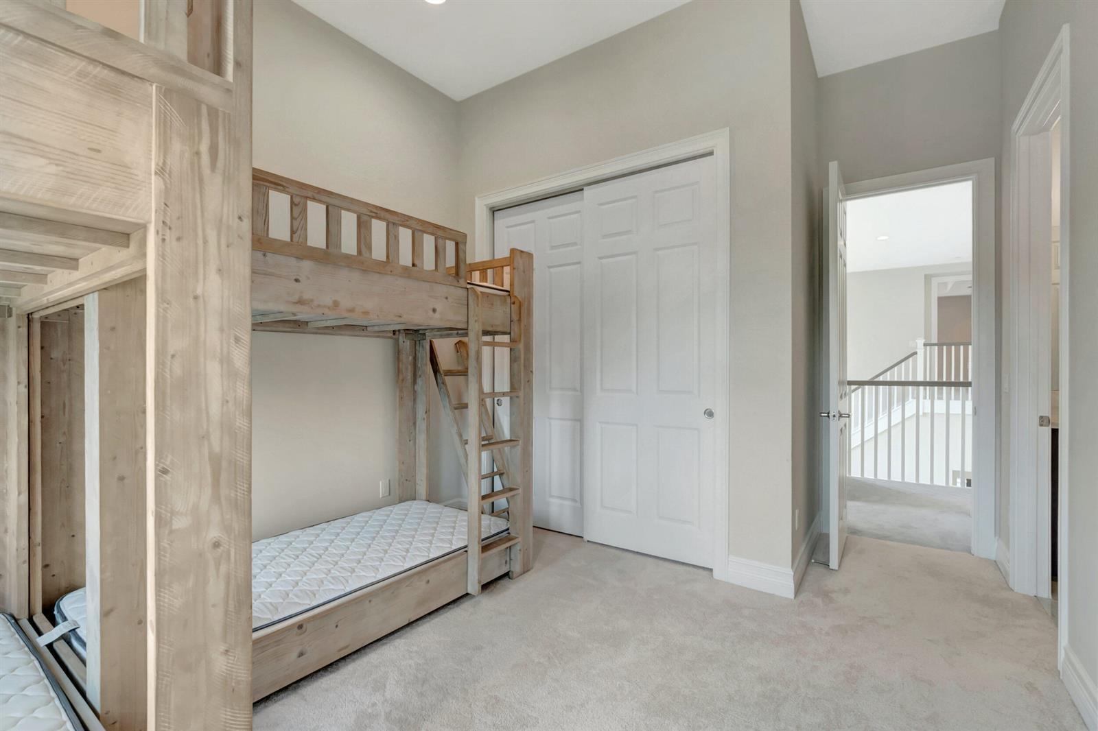 Building Photo - 9060 Dulcetto Ct