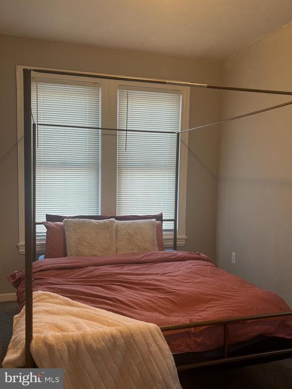 Building Photo - 2250 N Lambert St