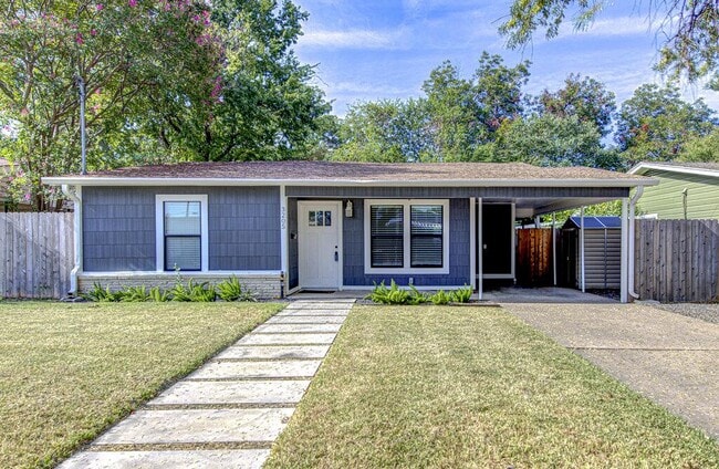Primary Photo - 3205 Bengston St