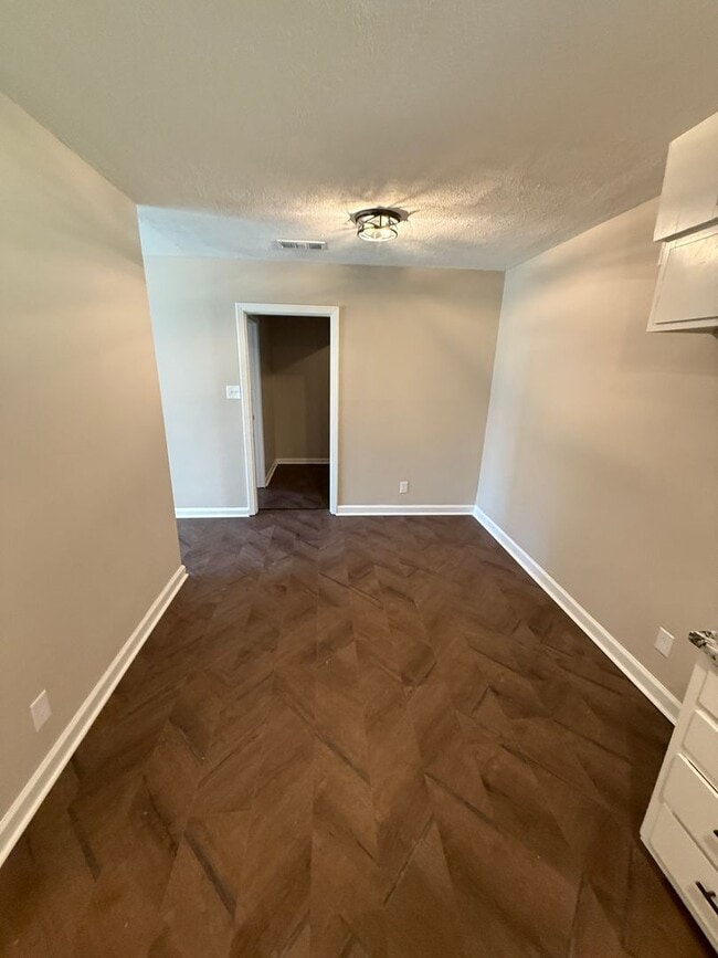 Building Photo - Oh So Lovely O'Hara!