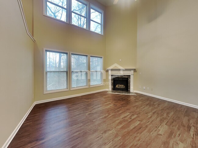 Building Photo - 2551 Fieldview Way