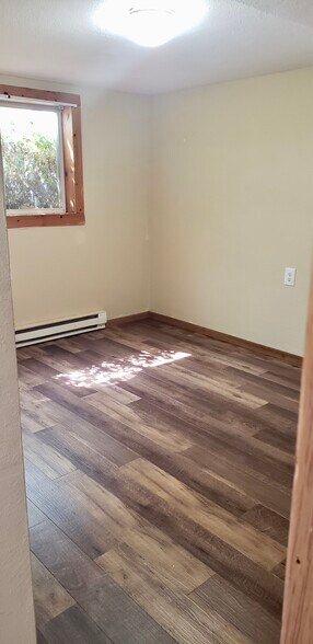 Building Photo - 4140 Mary Pl