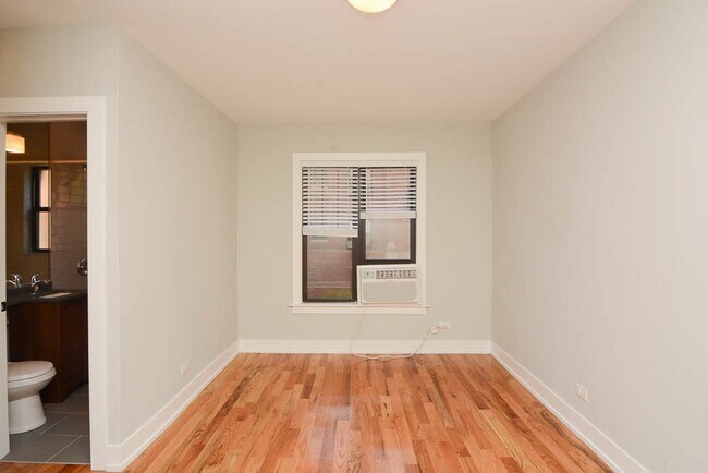 Building Photo - 2913 N Mildred Ave