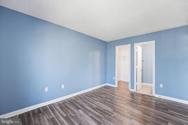 Building Photo - 15536 Horseshoe Ln