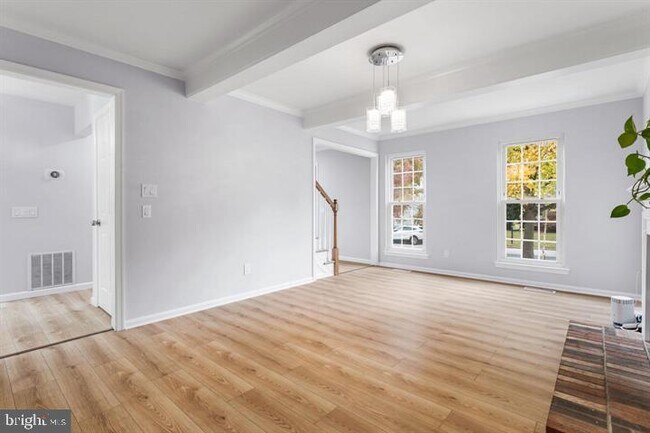 Building Photo - 2807 Falling Brook Terrace